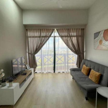Instay Leisure Mahkota With Sea/Pool View Malacca Exteriör bild